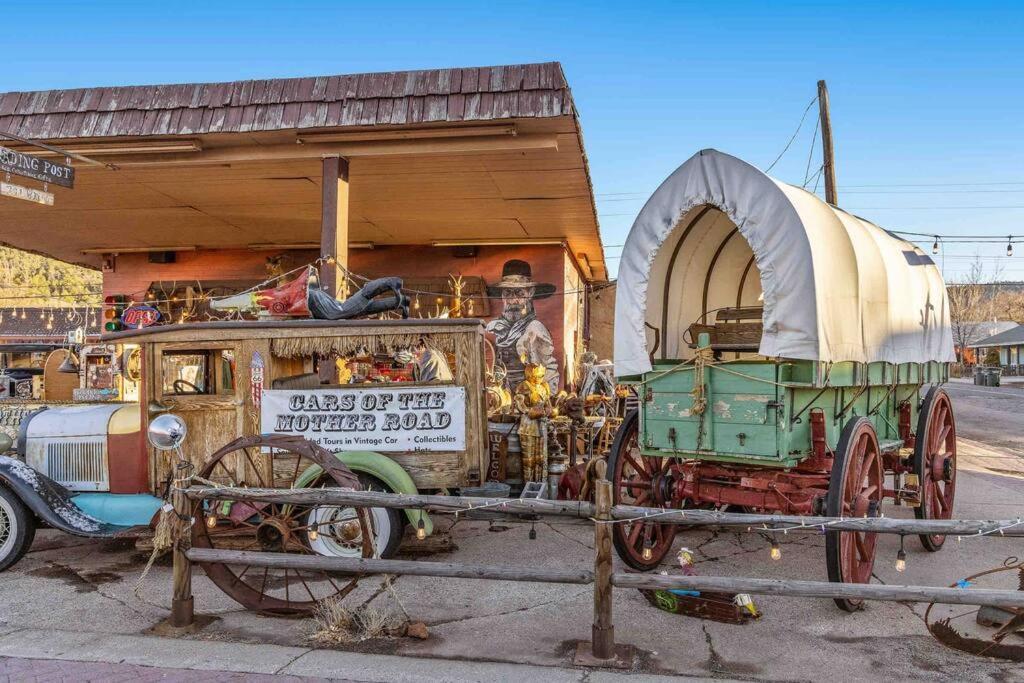 Walk To Gc Train Depot And Route 66, King Beds, Game Room, Bbq, Firepit Williams Kültér fotó